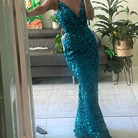 Mac Duggal Dresses & Skirts - Sequins long formal dress